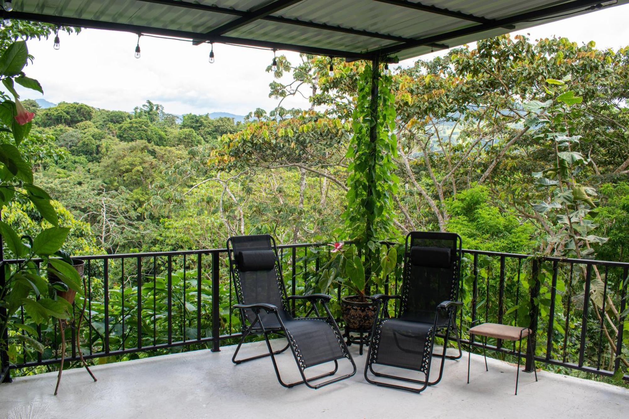 Toucan Lane Hotel And Restaurant Nuevo Arenal Εξωτερικό φωτογραφία